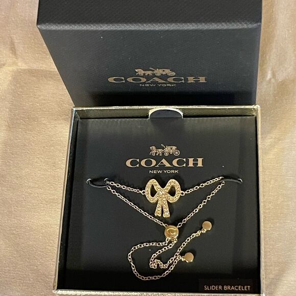 COACH SLIDER BRACELET NWT - Picture 2 of 5